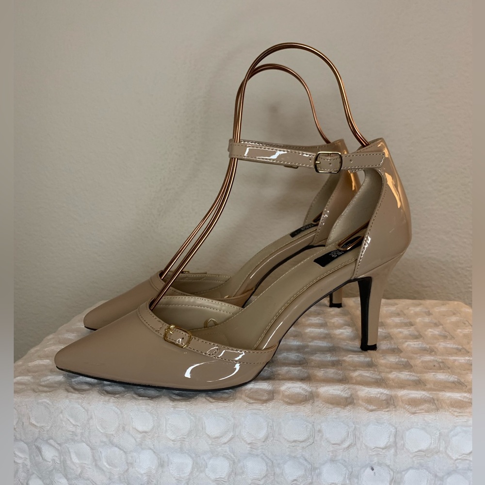 Jones New York Faux Patent Leather Pointy Heel